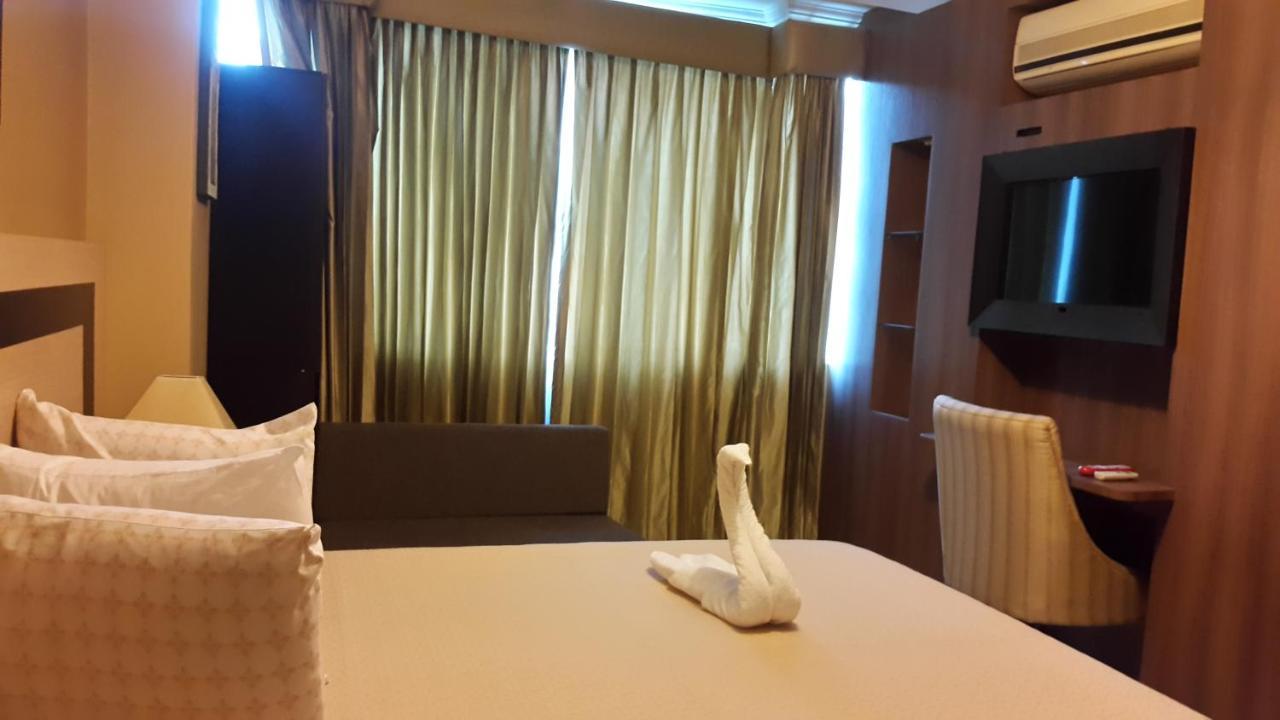 גוויאקיל Atlantic Blue Hotel מראה חיצוני תמונה