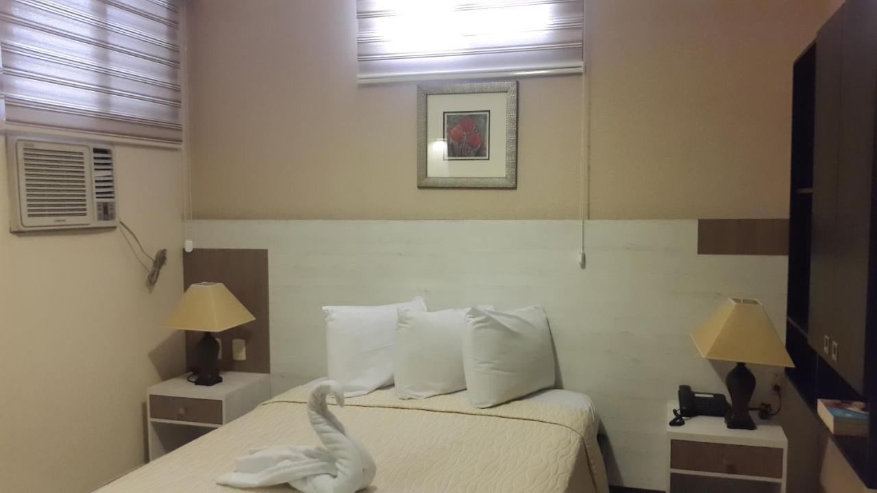 גוויאקיל Atlantic Blue Hotel מראה חיצוני תמונה